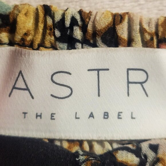 NWT! ASTR The Label Blouse Mini Floral Front Tie Rouched Ruffled Edges - Size S - Picture 12 of 13